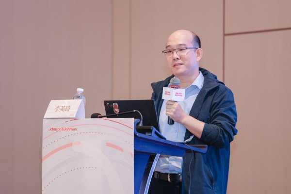 李英琦2