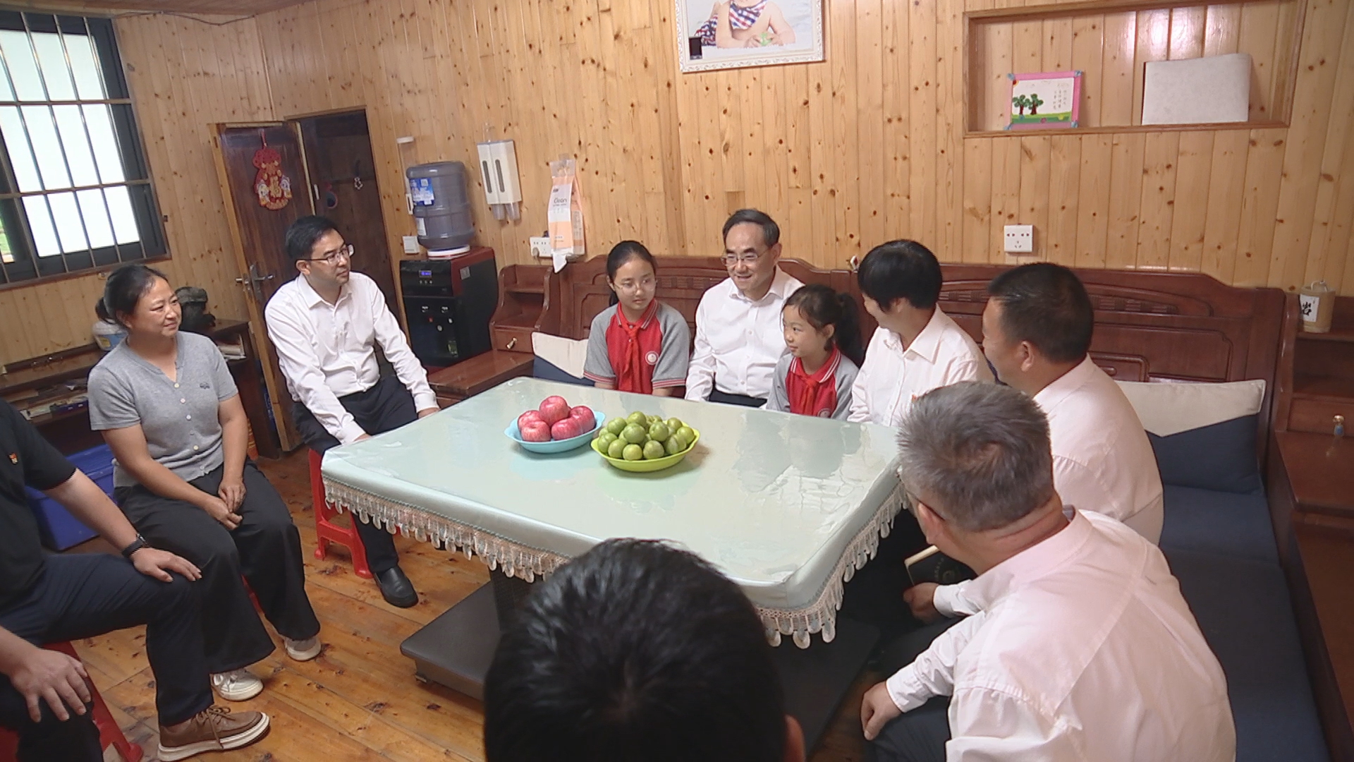 贵州新闻联播丨徐麟李炳军赵永清马汉成等省领导 “七一”前夕开展走访慰问活动