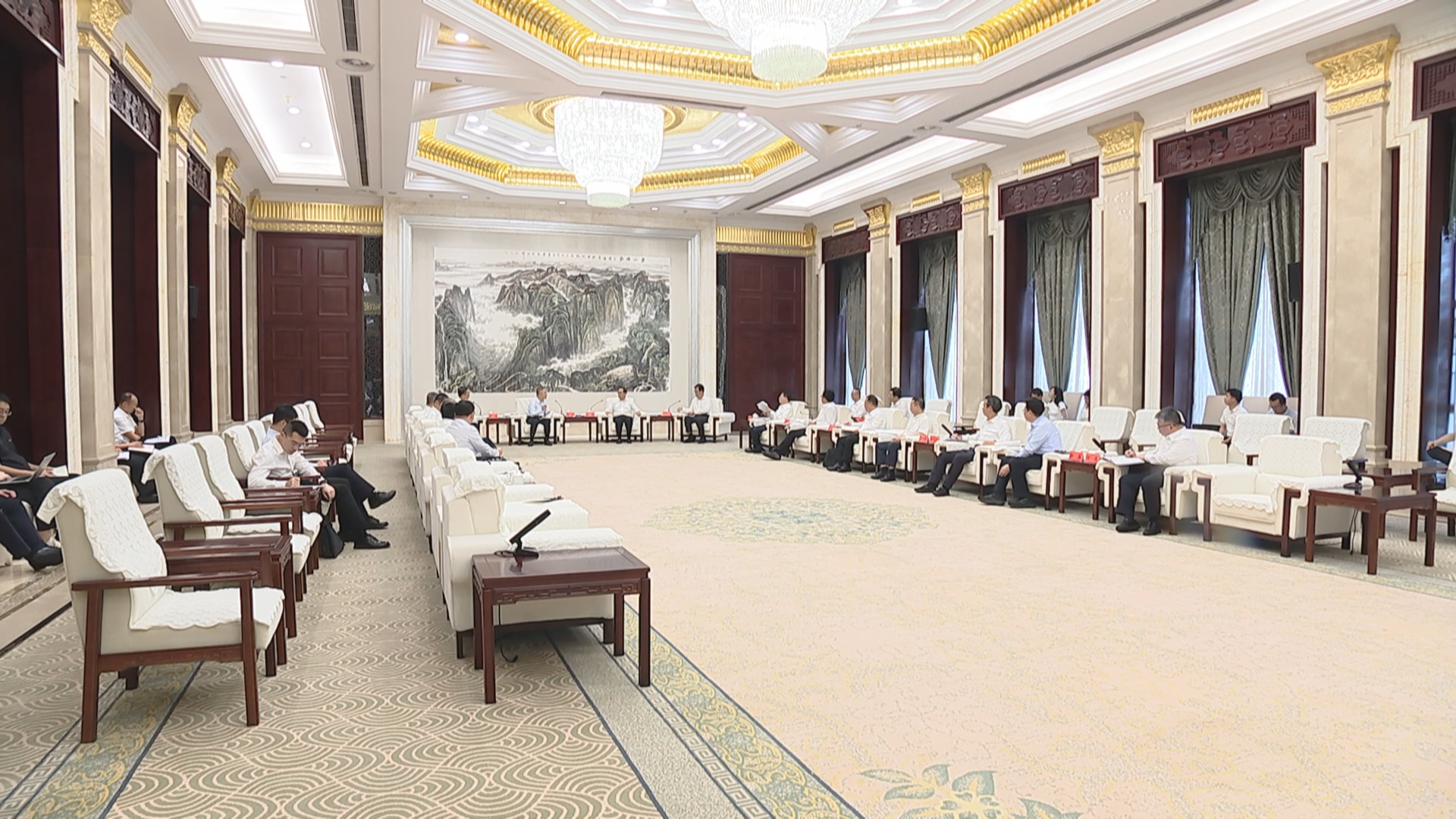 贵州新闻联播丨徐麟李炳军会见中国农业银行董事长谷澍