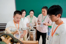 ZYX02188_1.JPG