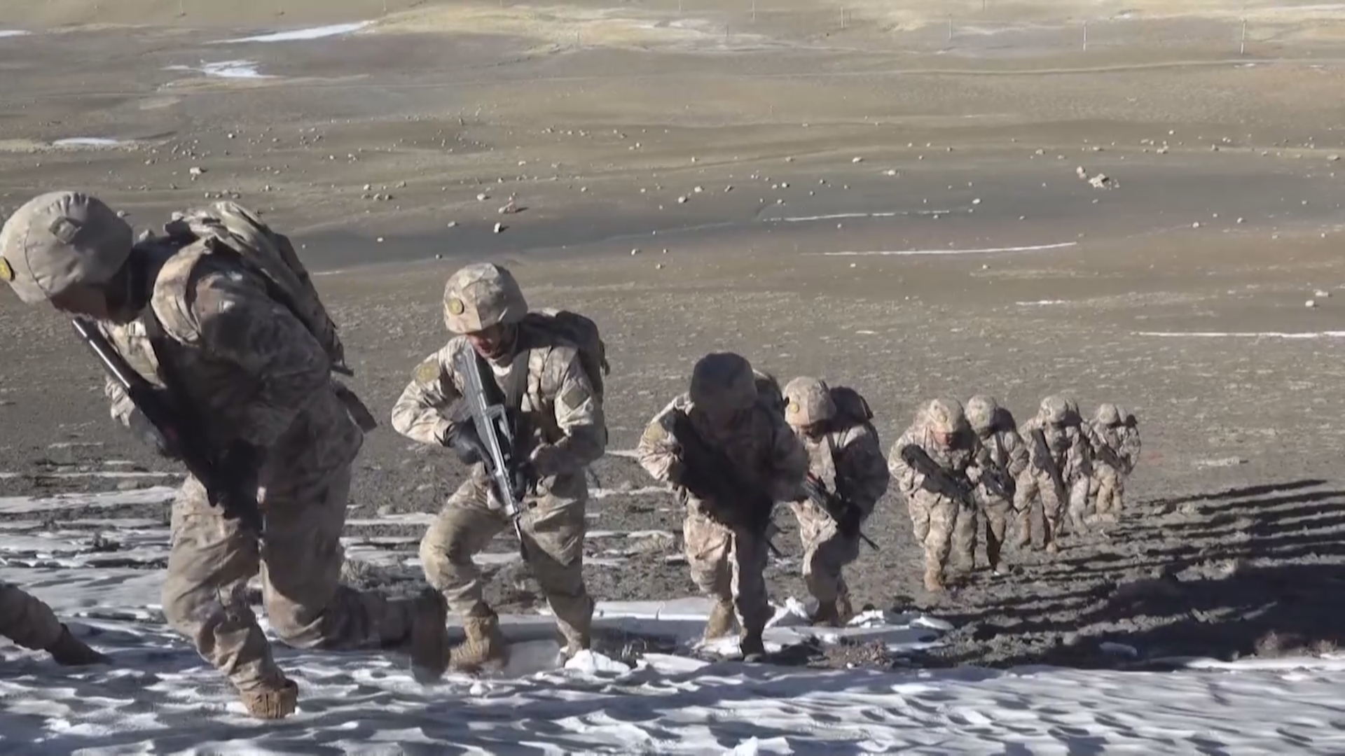 电影拥军，《四渡》进藏，贵州高原兵用青春作答