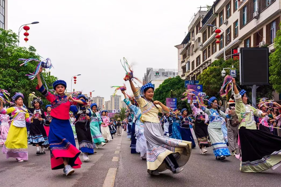贵州“村舞”进京惊艳出圈！为何是黔西南？