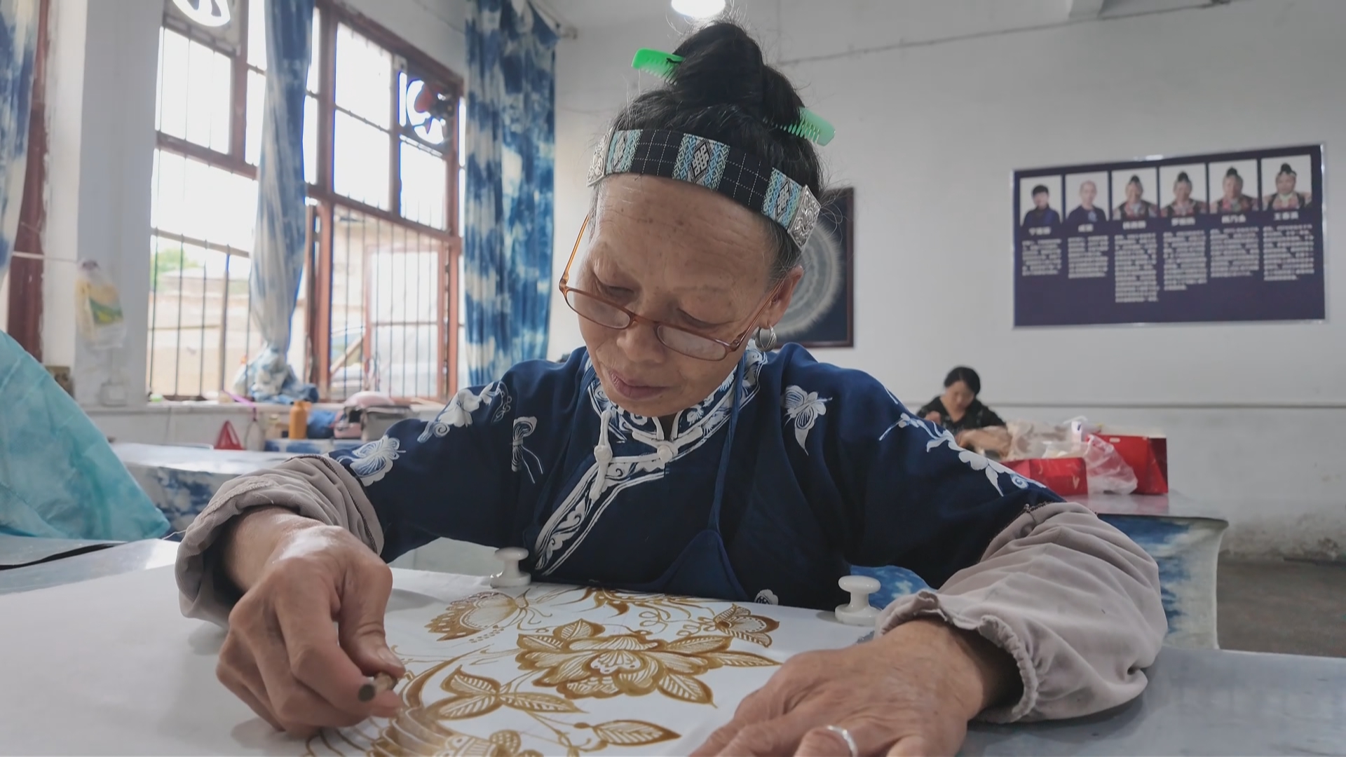 贵州新闻联播｜【强县富民调研行】今年上半年 丹寨民族手工业产值实现1000万元