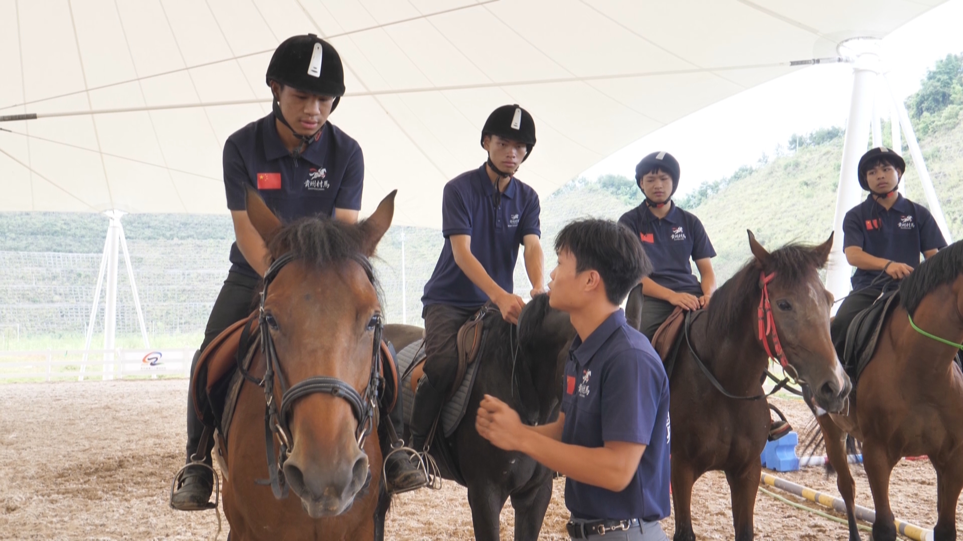 贵州新闻联播｜专业跟着产业调 教法留在本土用 粤黔协作激活教育发展内生动力