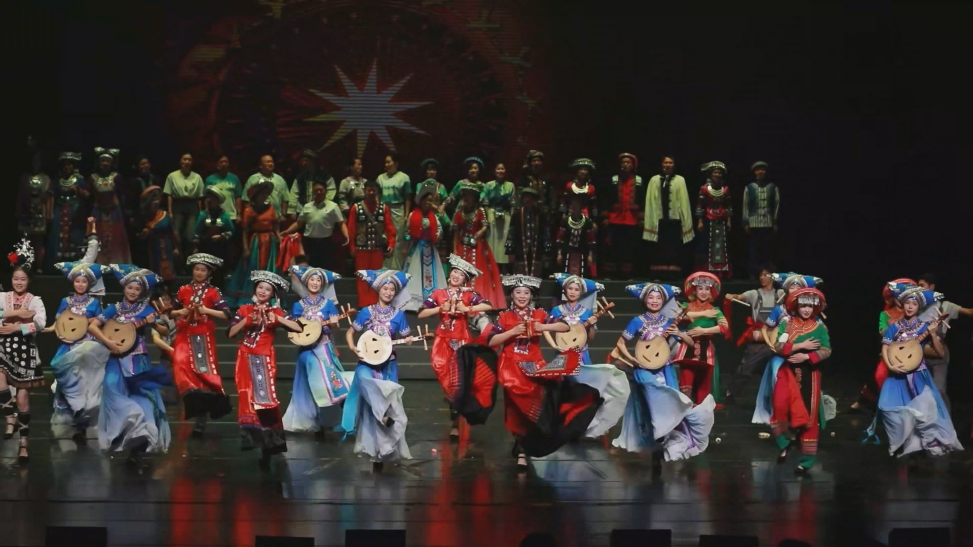 贵州新闻联播丨以舞会友 以舞迎客 以舞兴业 全国民族民间舞蹈交流展演为何落地黔西南