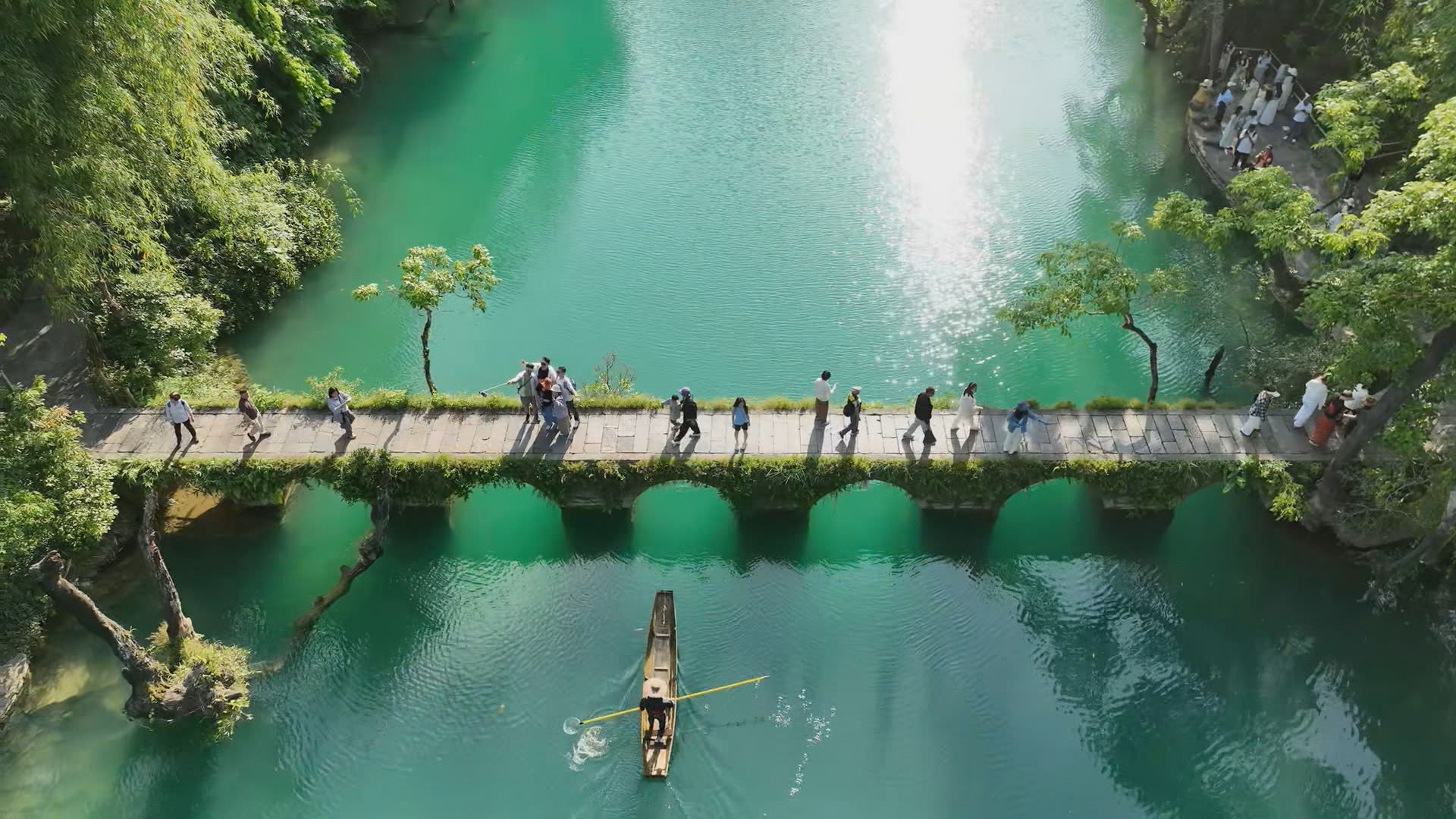 贵州新闻联播丨来贵州 找到自己生活中的“白居易”