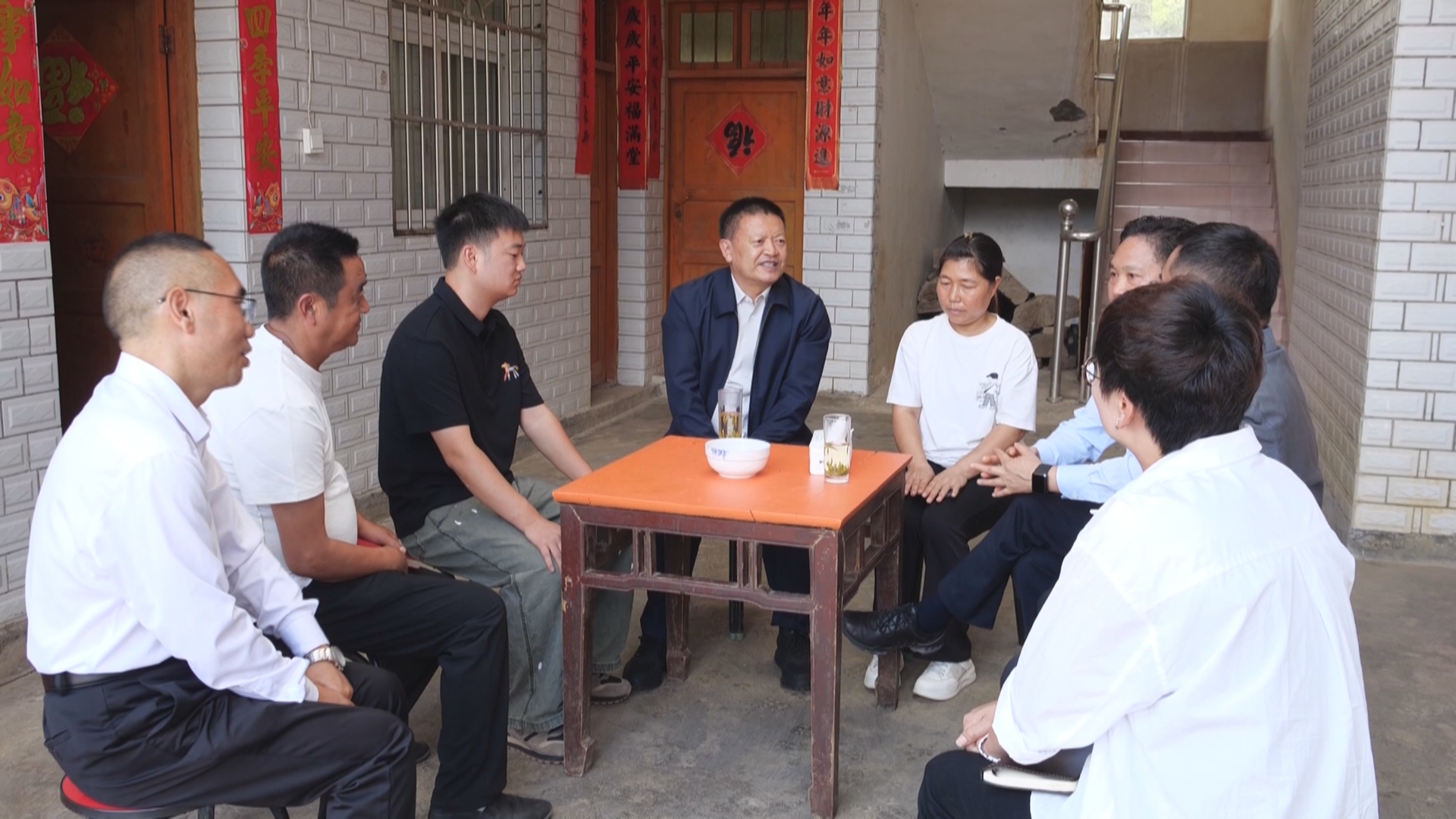 贵州新闻联播丨马汉成到黔西南州调研常态化帮扶工作