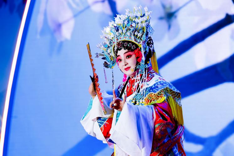 动静影像丨以乐为媒，以诗会友：一场跨越山海的国际青年中秋文化之约
