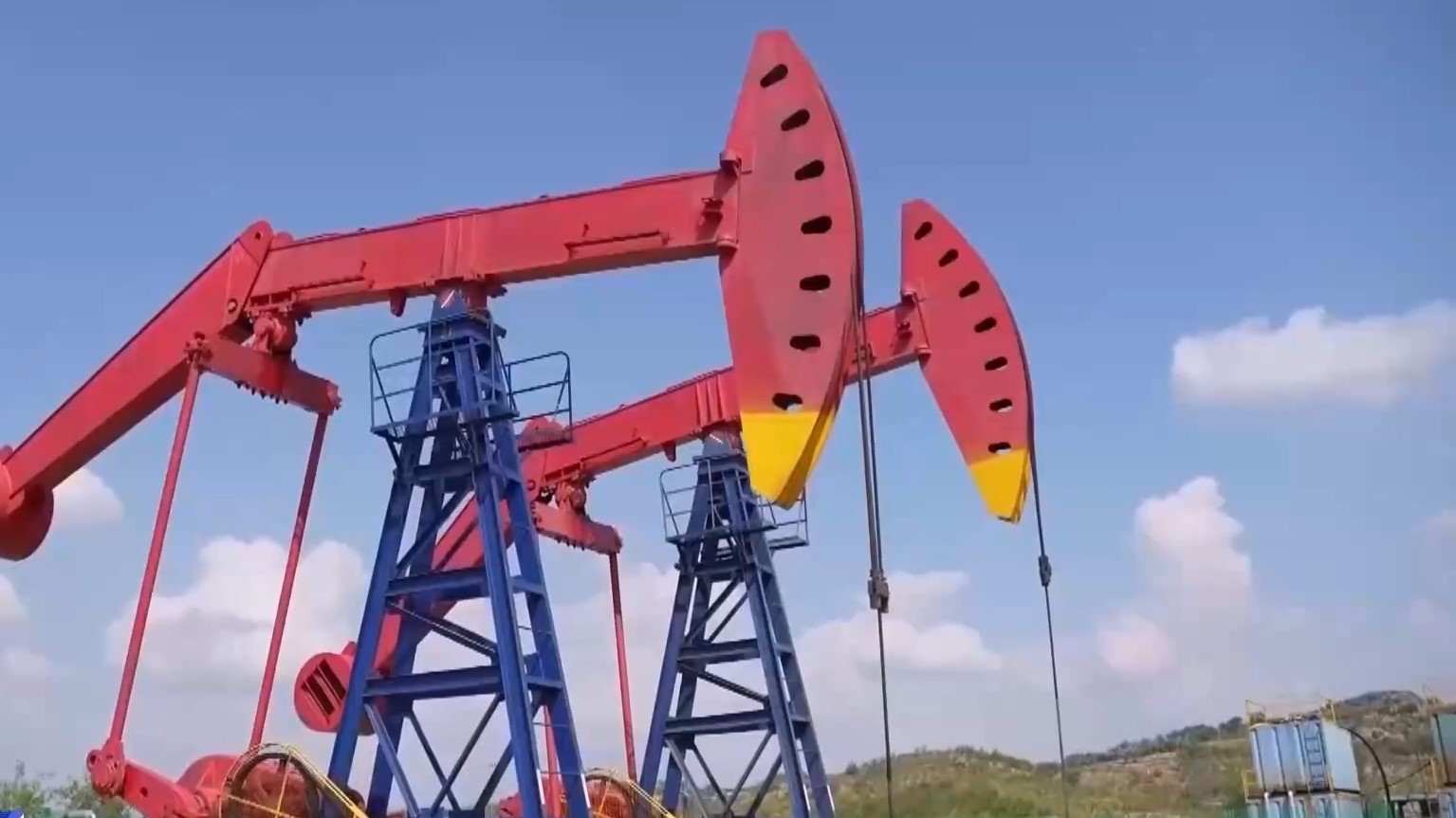 鄂尔多斯盆地探明千亿方深层煤层气田