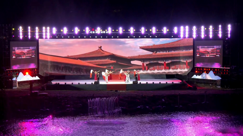 贵州荔波：白天游山水，夜赏烟火，樟江湖畔国庆氛围拉满