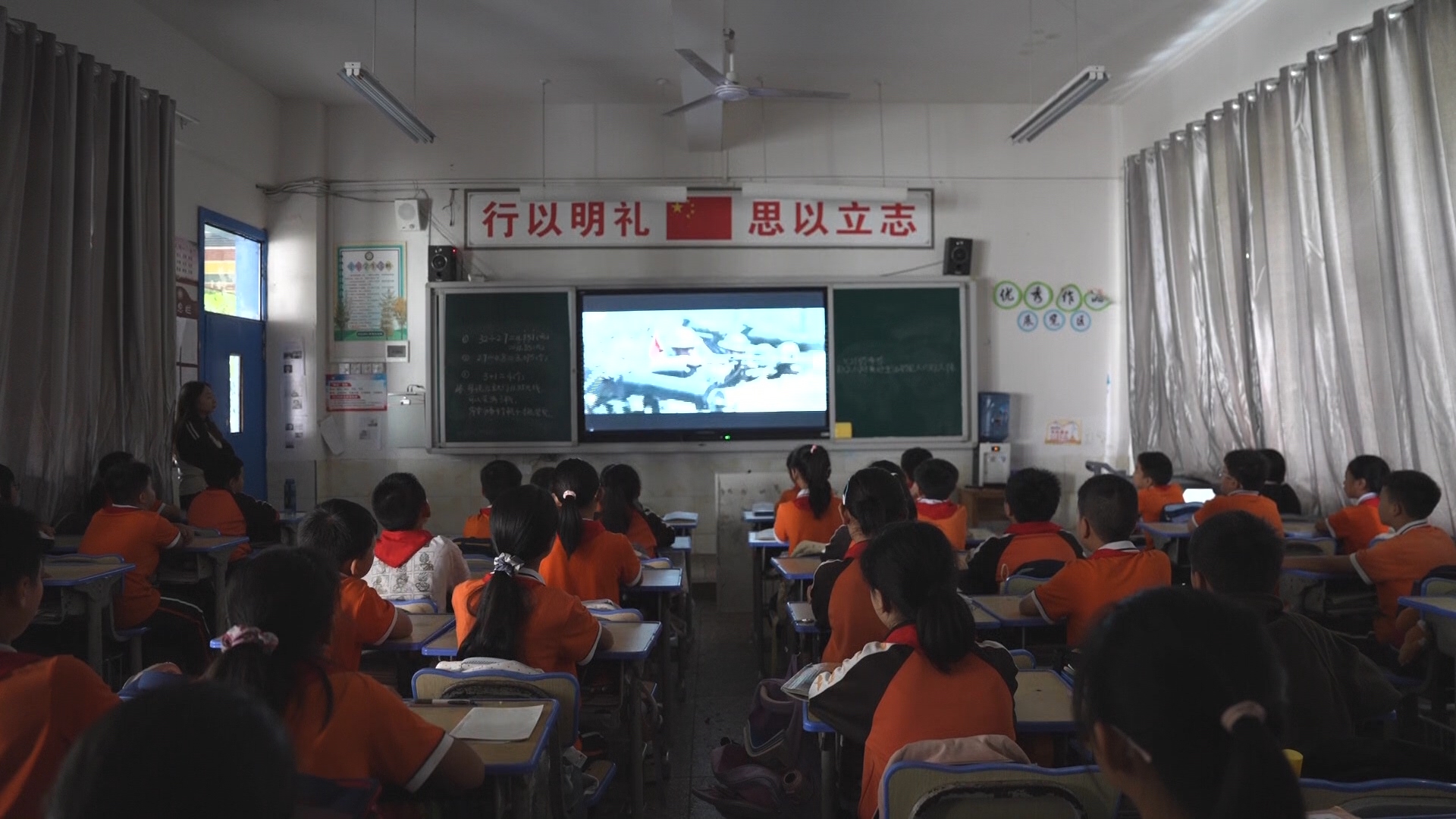 贵州新闻联播丨【电影《四渡》】红色光影进校园 学子感悟长征精神