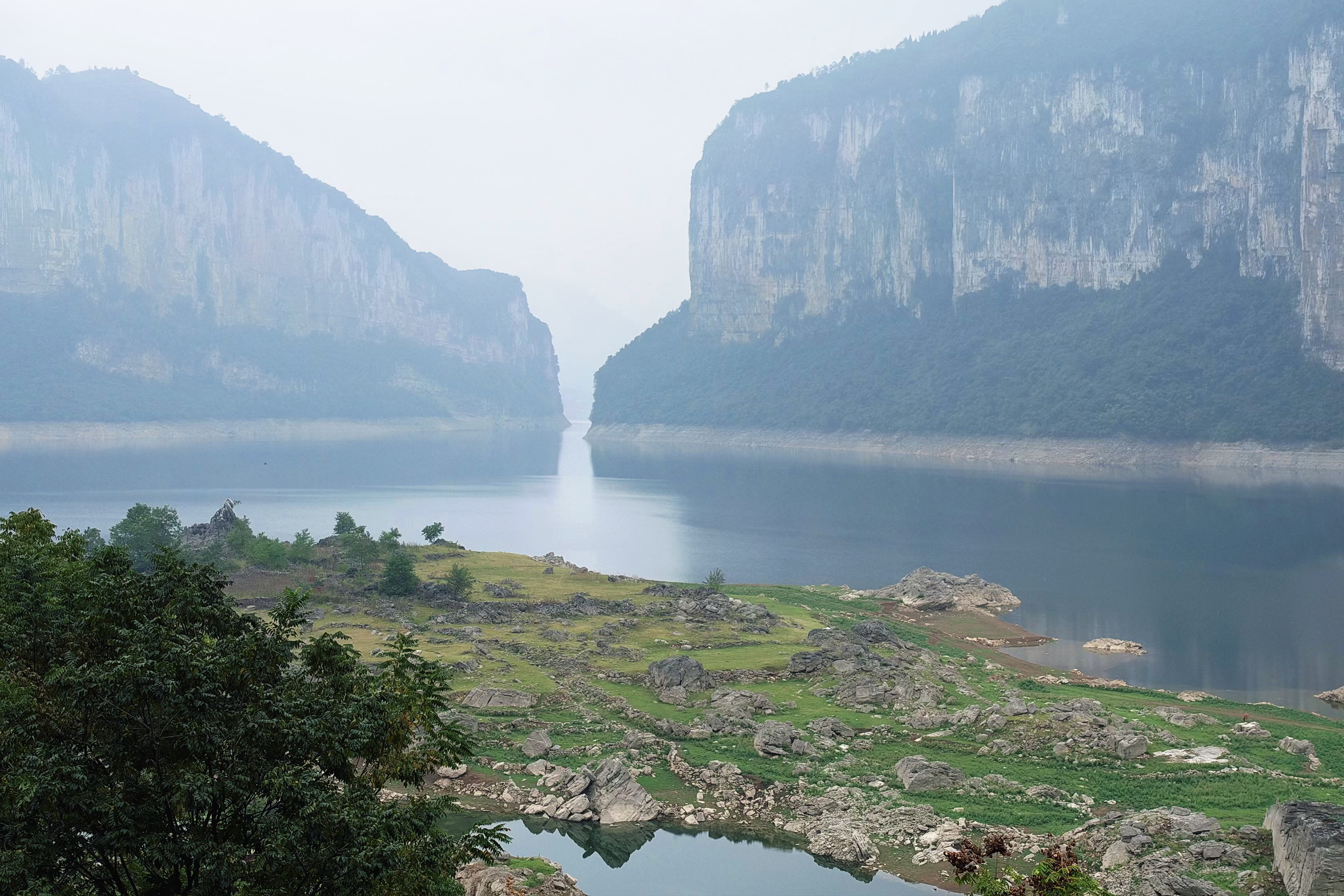 乌蒙深处，打开帐篷面朝山河｜我在贵州找秋天